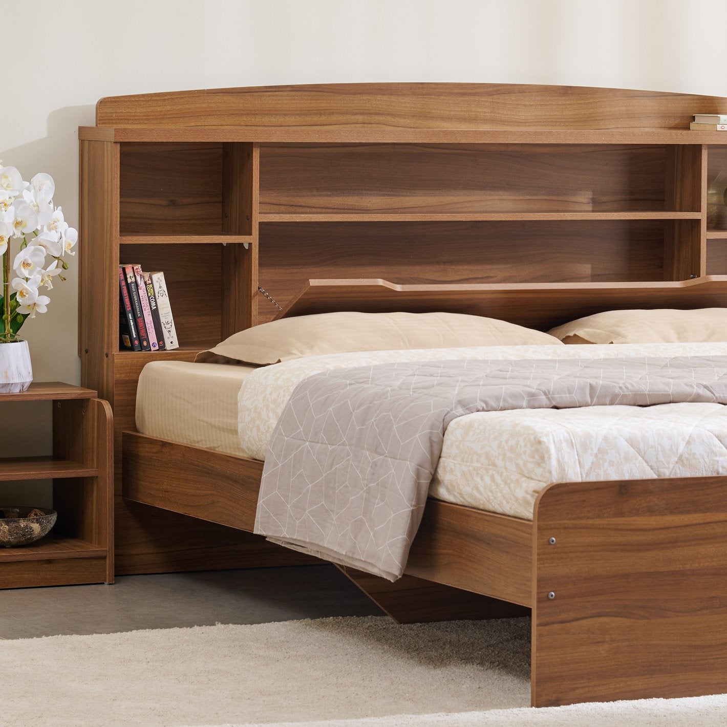 Omkarwood “Regalia” Engineered Wood King Size Bed – Without Storage