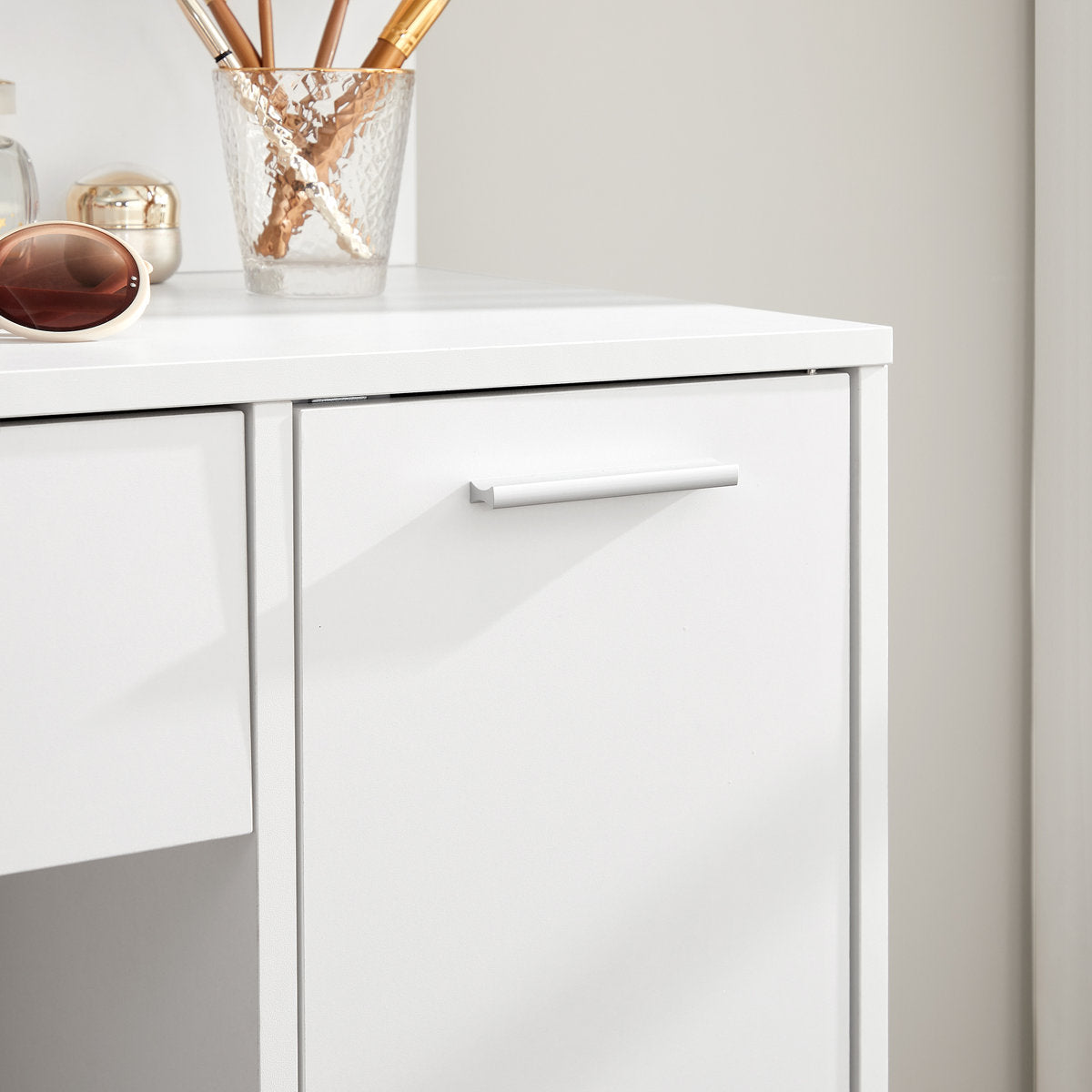OmkarWood ElegantAura Premium Engineered Wood Dressing Unit