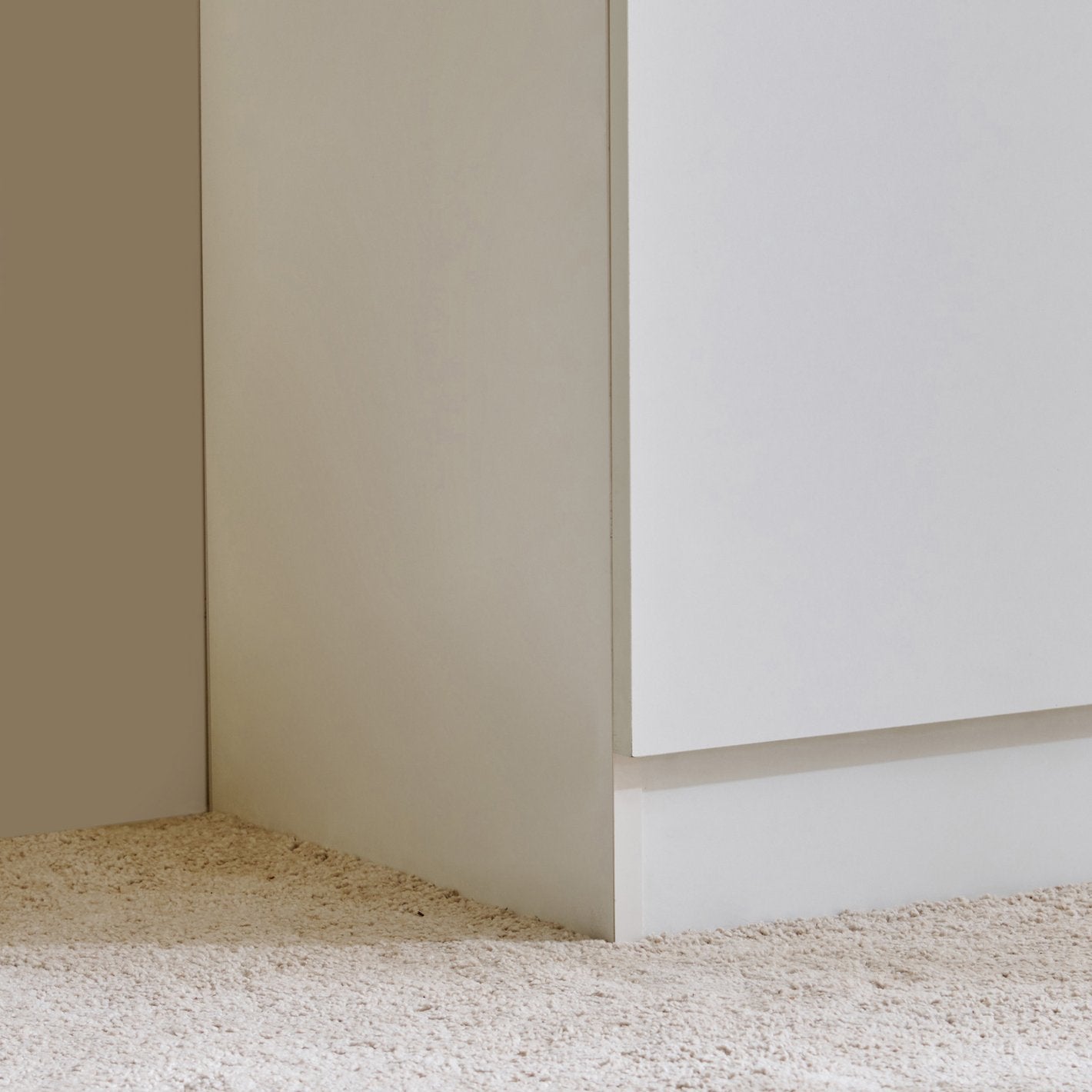 Astoria White 4-Door Wardrobe with Mirror & Drawer Storage