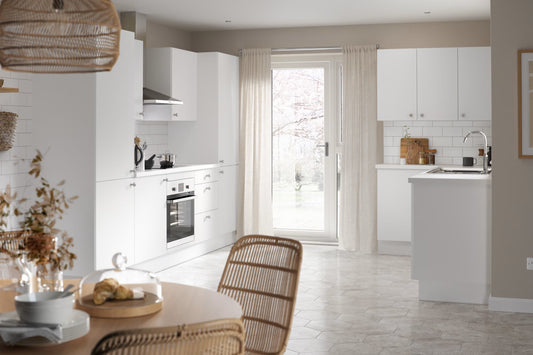 Slab Kitchen in White Matt