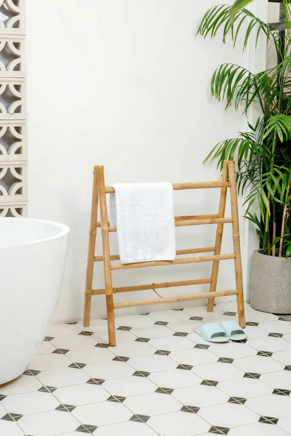Solid bamboo towel ladder