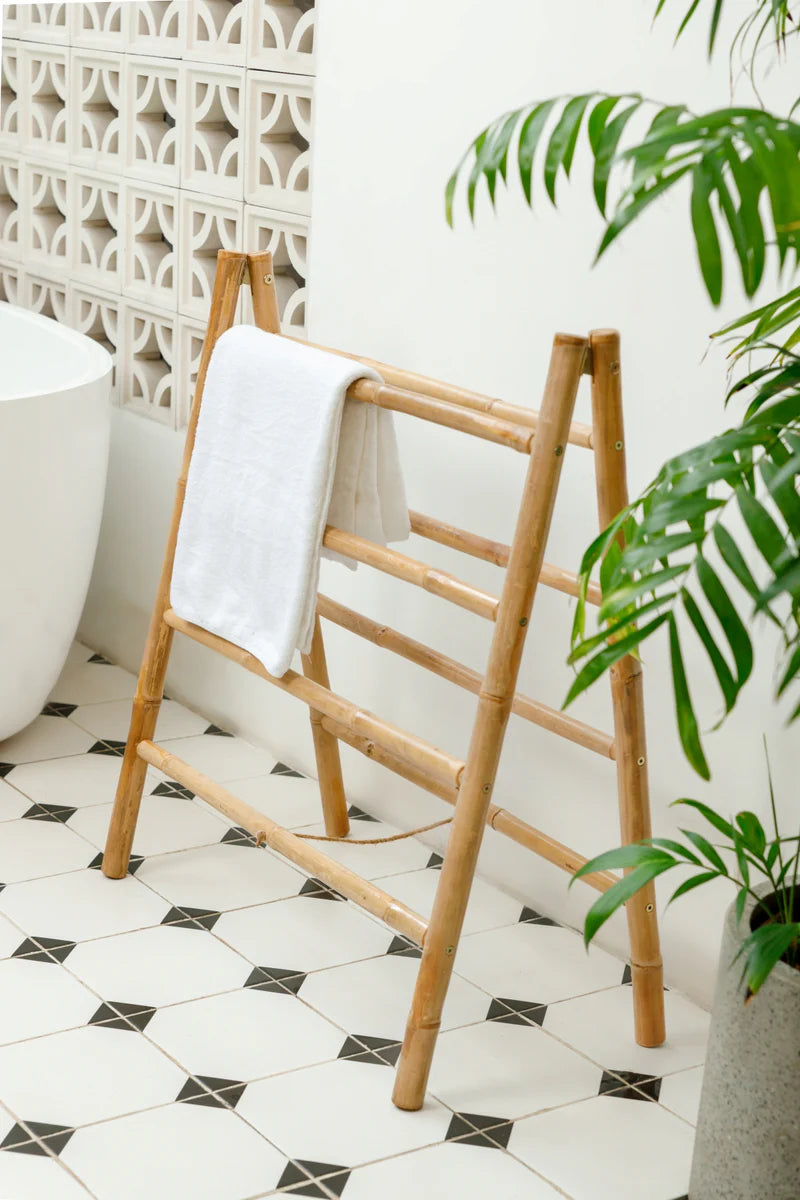 Solid bamboo towel ladder