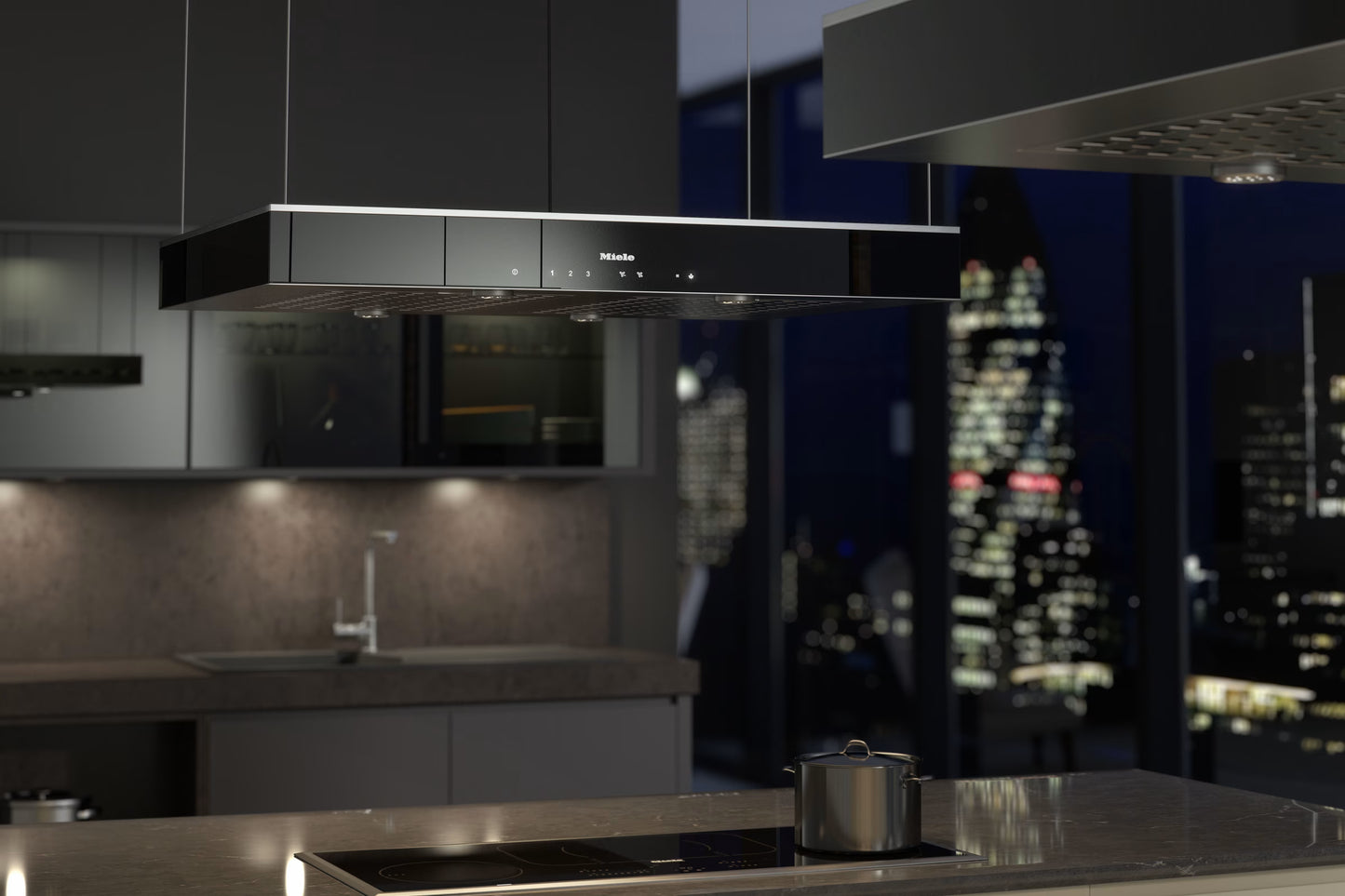 Handleless Kitchen in Cream & Charcoal