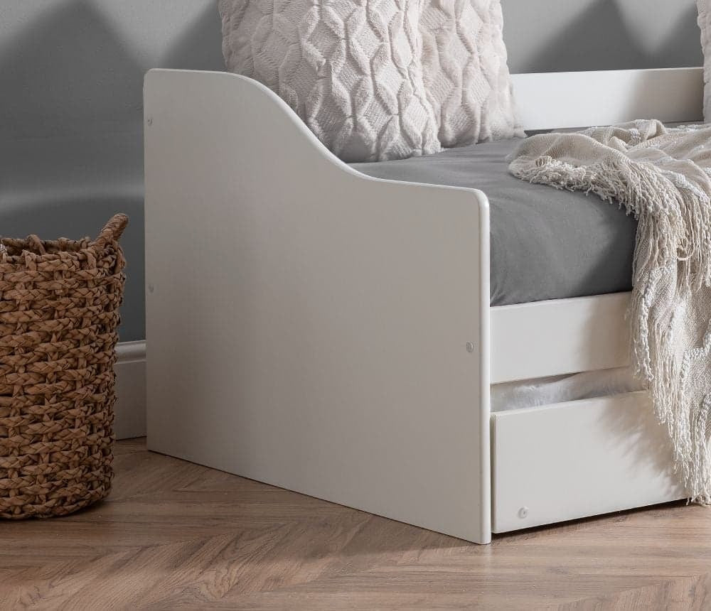 Luna Modern Pull-Out Trundle Daybed