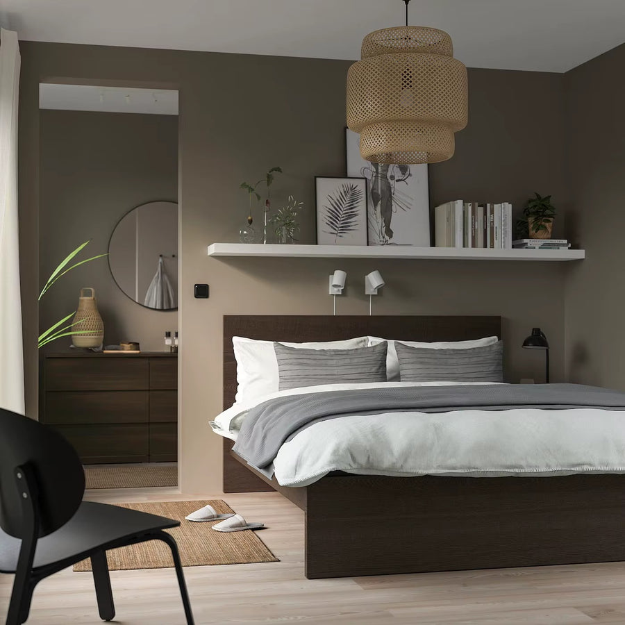 Elegant Queen Size Bed without Storage – Wenge Finish